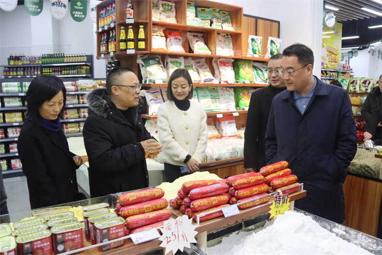 鄧華率隊赴內江市資中縣調研“兩端兩網(wǎng)” 試點建設工作情況